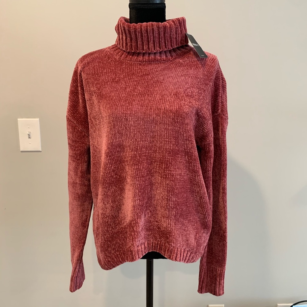 Forever 21 Magenta Turtle Neck